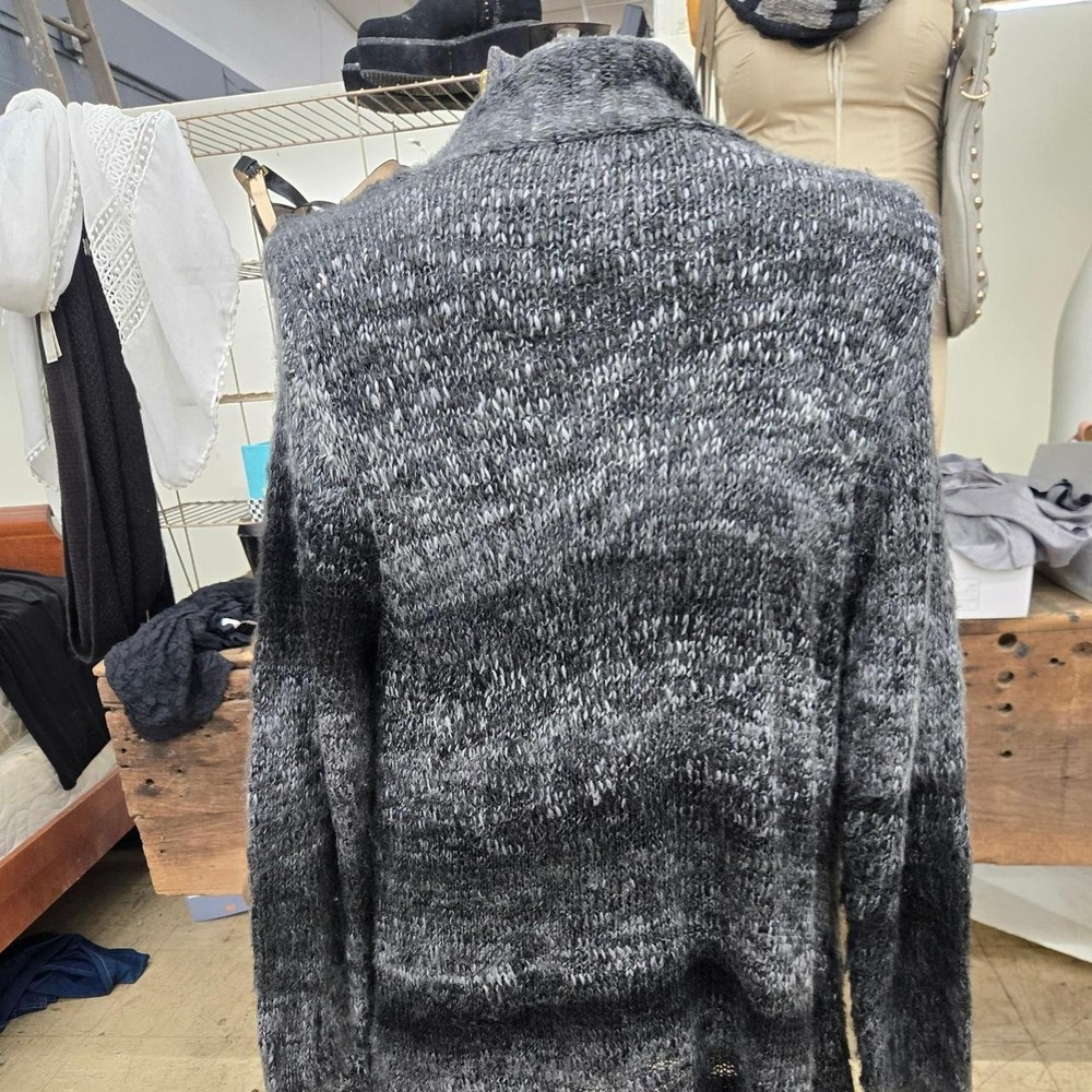 Womans Gray Black Marled Knit Cardigan XL - Picture 5 of 8